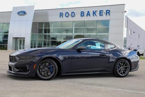 2025 Ford Mustang Dark Horse
