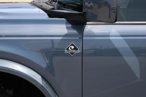 Azure Gray Metallic 2025 Ford Bronco Outer Banks