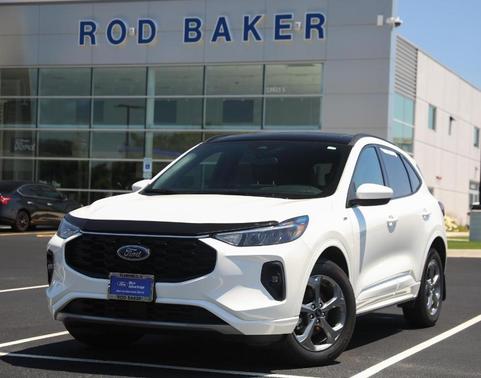 Star White 2023 Ford Escape ST-Line Select
