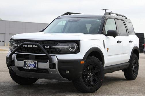 Oxford White 2025 Ford Bronco Sport Badlands