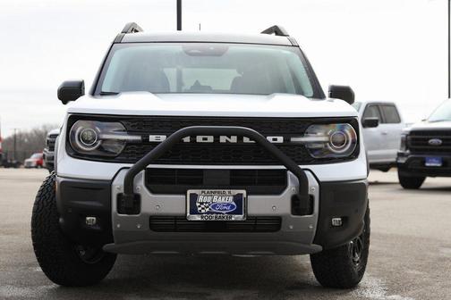 Oxford White 2025 Ford Bronco Sport Badlands