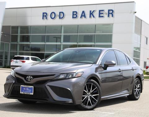 Predawn Gray Mica 2022 Toyota Camry SE