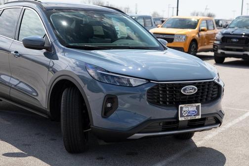 2025 Ford Escape PHEV