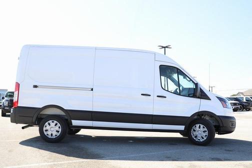 Oxford White 2026 Ford Transit-250 148 WB Medium Roof Cargo