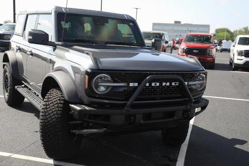 Carbonized Gray Metallic 2022 Ford Bronco Wildtrak