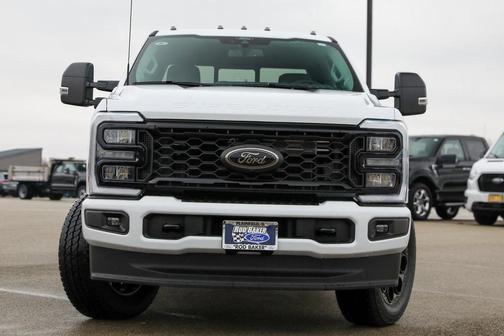 2026 Ford F-350 XLT
