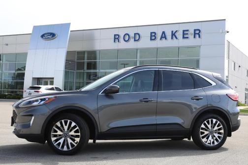 Carbonized Gray Metallic 2022 Ford Escape Titanium