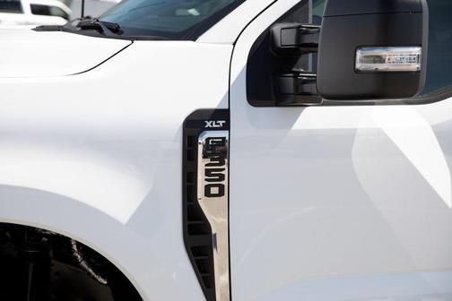 2025 Ford F-350 XLT
