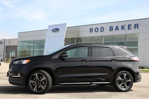 Agate Black 2023 Ford Edge ST