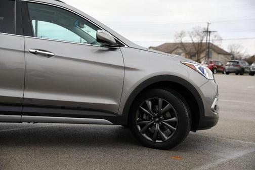 2017 Hyundai Santa Fe Sport 2.0L Turbo Ultimate