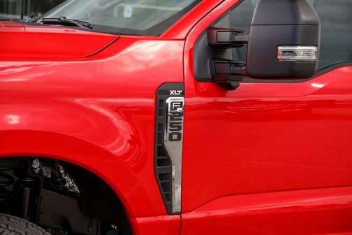 2026 Ford F-250 XLT