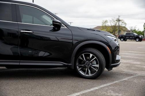 2022 INFINITI QX60 Luxe