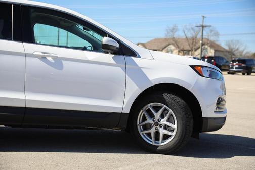 Oxford White 2023 Ford Edge SEL