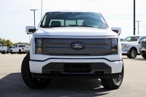 2025 Ford F-150 Lightning LARIAT