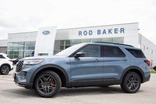 2025 Ford Explorer ST-Line