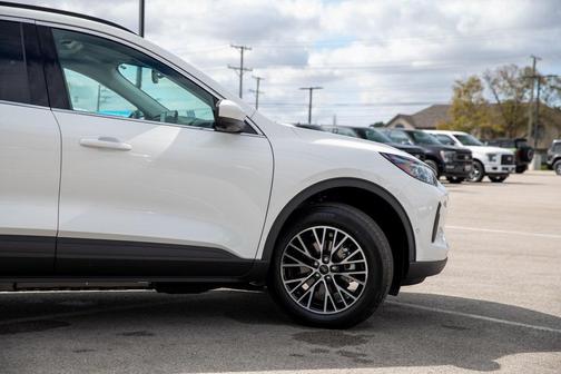 2024 Ford Escape PHEV