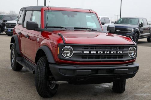 Ruby Red Metallic Tinted Clearcoat 2026 Ford Bronco Big Bend