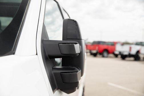 2025 Ford F-350 Lariat Super Duty