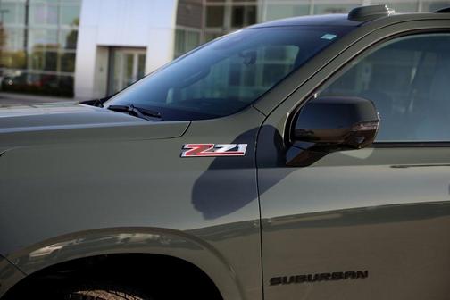 2025 Chevrolet Suburban Z71