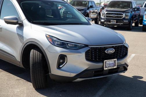 2023 Ford Escape Platinum