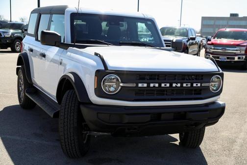 Oxford White 2026 Ford Bronco Big Bend