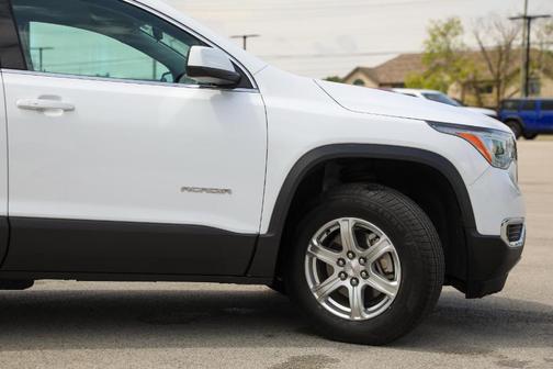 Summit White 2019 GMC Acadia SLE-1