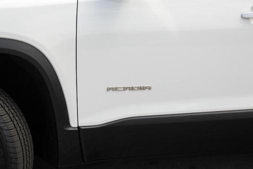 Summit White 2019 GMC Acadia SLE-1