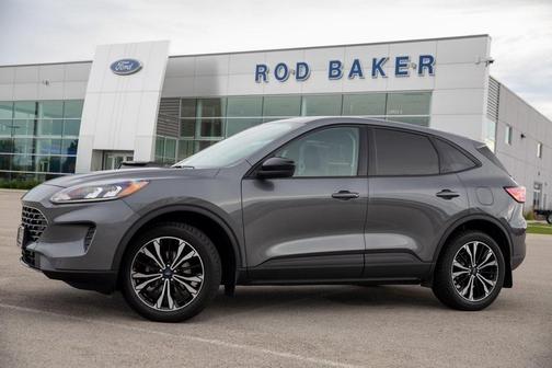 2021 Ford Escape SE
