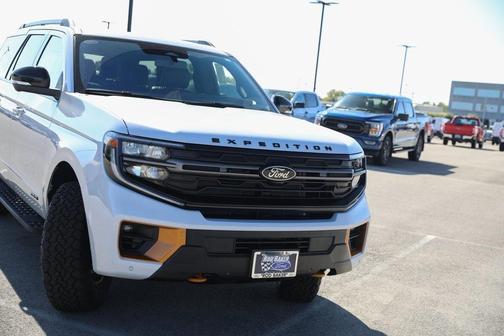 2025 Ford Expedition Tremor