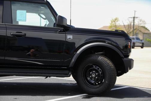 Shadow Black 2026 Ford Bronco Big Bend
