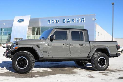 2020 Jeep Gladiator Sport