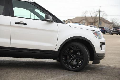 2019 Ford Explorer sport