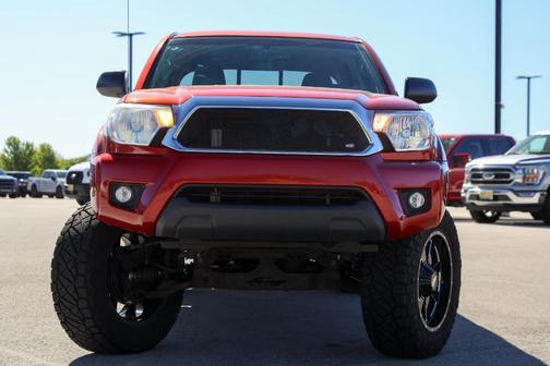 Barcelona Red Metallic 2013 Toyota Tacoma CAB