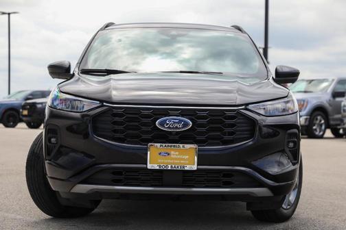 Agate Black 2023 Ford Escape ST-Line Select