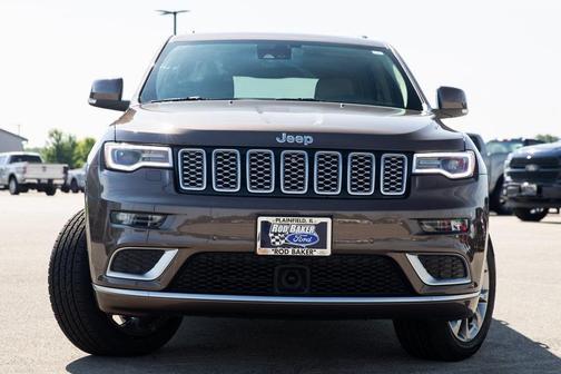 2020 Jeep Grand Cherokee Summit