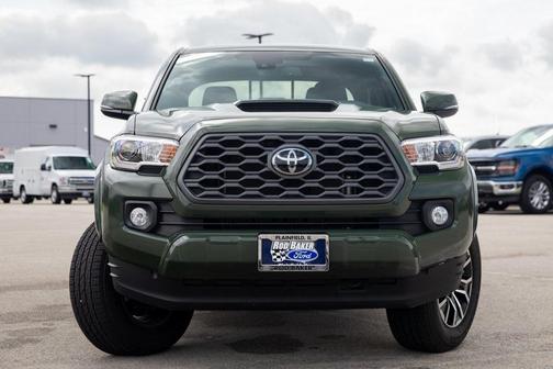 2021 Toyota Tacoma TRD Sport