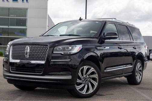 2024 Lincoln Navigator Reserve