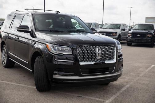 2024 Lincoln Navigator Reserve