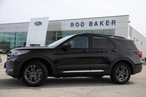Agate Black 2025 Ford Explorer Active