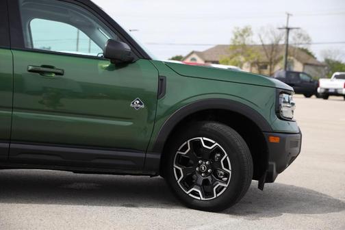 Green 2025 Ford Bronco Sport Outer Banks