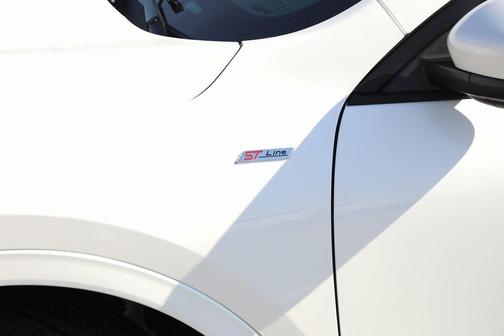 2023 Ford Escape ST-Line Elite