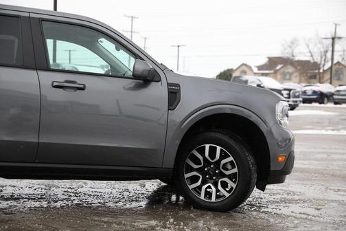 2023 Ford Maverick Lariat