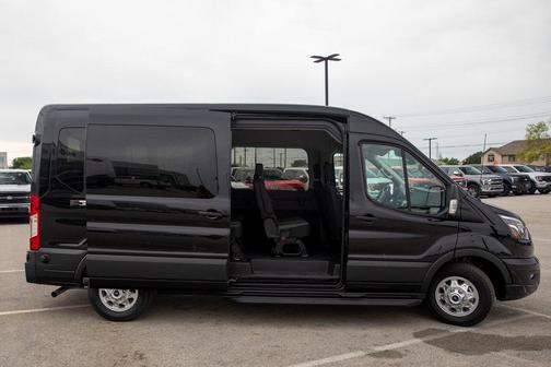 2025 Ford Transit-350 XLT