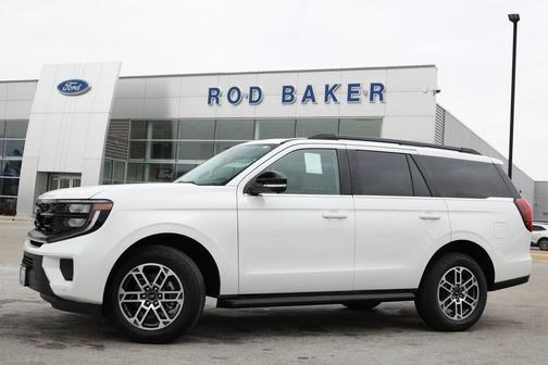 2026 Ford Expedition Active