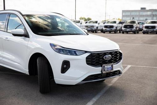 2024 Ford Escape ST-Line Select