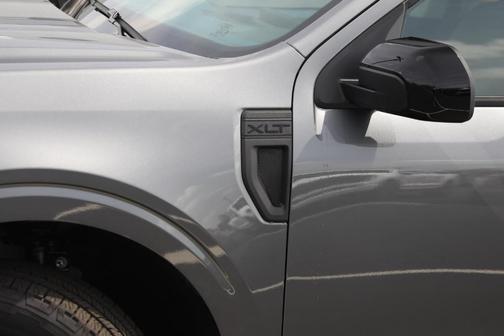 Carbonized Gray Metallic 2026 Ford Maverick XLT
