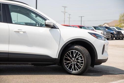 2024 Ford Escape PHEV