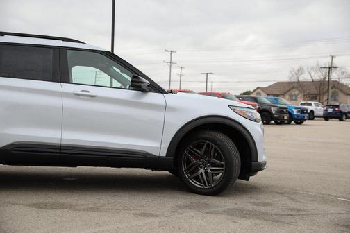 Space Gray 2026 Ford Explorer ST