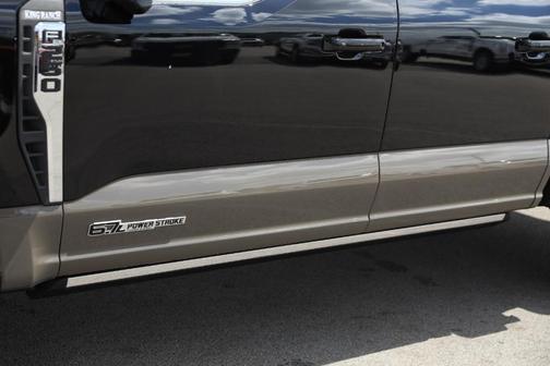 Agate Black Metallic 2026 Ford F-250 King Ranch