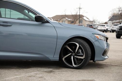 2022 Honda Accord Sport SE